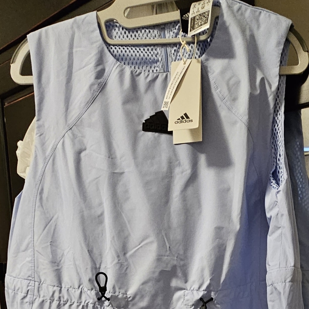 NEW WITH TAGS Adidas Women's City Escape dress